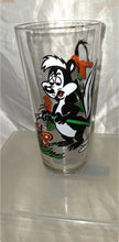 Load image into Gallery viewer, Vintage 1973-1976 Pepsi Collector Series Looney Tunes Glasses Set of 6