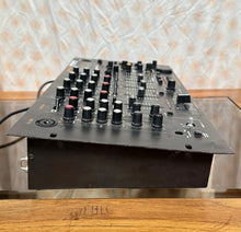 Load image into Gallery viewer, Gemini PS-924 Platinum Series DJ Mixer Stereo Preamp Mixer Powers On, Vintage