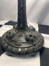 Load image into Gallery viewer, Beautiful multi colored Tiffany style table lamp