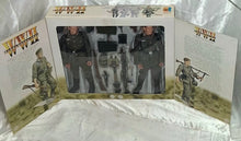 Load image into Gallery viewer, Dragon 1/6 WW2 - "Heinrich & Erich" German Machine Gun Team-Barbarossa 1941