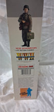 Load image into Gallery viewer, Rare 1/6 Dragon “Hinrich Weller” German Elite frundsberg Medic 70378 figure 12"