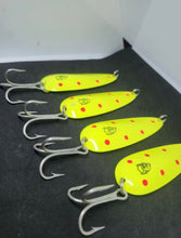 Load image into Gallery viewer, Set Of 4 Dardevle 128 Dardevlet - Chartreuse w/Red Dots