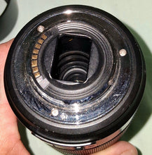 Load image into Gallery viewer, Samsung 50-200mm III ED OIS i-Function Lens NX Mount + SCH-B Hood 52mm