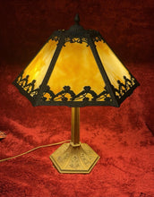 Load image into Gallery viewer, Antique early 20th-century Art Nouveau / Arts and Crafts slag glass table lamp