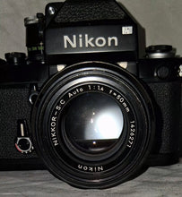 Load image into Gallery viewer, Nikon F2 Photomic Black 35mm Film Camera Nikkor-S.C Auto 50mm f/1.4 Case