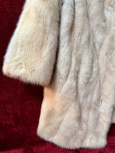 Load image into Gallery viewer, Vintage The Broadway Blonde Mink Fur Coat Stroller Jacket Womens L Palomino