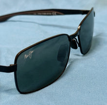 Load image into Gallery viewer, Maui Jim Shoal MJ797-2M Polarized Sunglasses Satin Black Frame Grey with Case