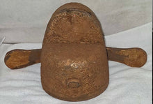 Load image into Gallery viewer, Replica Korean Official Court Hat, known as a Samo (사모) or Jegwansik