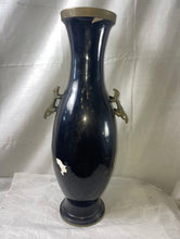 Load image into Gallery viewer, Vintage Mother of Pearl Abalone Inlayed Black Brass Vase Bird Floral Korea