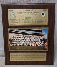 Load image into Gallery viewer, 1968 New York Jets Super Bowl III Champions Wood Plaque Team Photo Joe Namath NF
