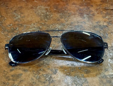 Load image into Gallery viewer, Gucci GG0528S 007 Ruthenium Gunmetal Aviator Sunglasses Grey Polarized 63mm