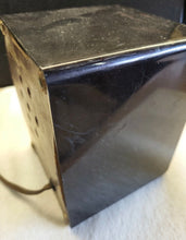 Load image into Gallery viewer, Vintage 40s Crystalab Model Metronoma Marbled Bakelite TESTED & WORKS E F O
