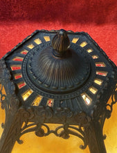 Load image into Gallery viewer, Antique early 20th-century Art Nouveau / Arts and Crafts slag glass table lamp