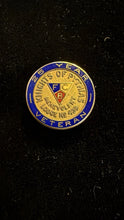 Load image into Gallery viewer, Knights Of Pythias Pin 3 Grams 14kt Gold 25 Year Veteran Masons Fraternal Org