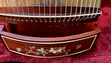 Load image into Gallery viewer, Yangzhou Chinese Guzheng 21-String Zither Mother-of-Pearl Inlay Professional