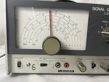 Load image into Gallery viewer, Vintage Leader Electronics LSG-16 Signal Generator working Condition