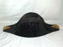 Load image into Gallery viewer, World War I (WWI) US Navy Officer's Bicorn Hat and Epauletts In Original Case