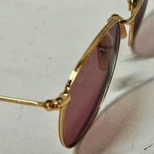Load image into Gallery viewer, Vintage Ray-Ban ‘P’ Round Metal Polarized Sunglasses w/ Orig. Case Made in Italy