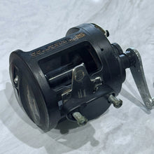 Load image into Gallery viewer, F158- Shimano TLD 25 Lever Drag Reel – Graphite Saltwater Trolling