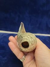 Load image into Gallery viewer, Tibet Buddhism conch shell Inlay Tibetan silver gem Conch Trumpet Horn Shell