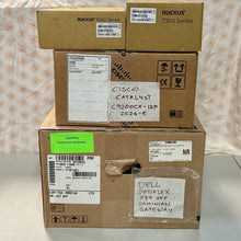 Load image into Gallery viewer, Cisco Catalyst C9200CX + Dell XE4 Gateway + Ruckus R550/T350 WiFi 6 Bundle