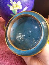 Load image into Gallery viewer, Chrysanthemum Chinese Cloisonne Ginger Jar Urn Butterfly Blue Enamel w/ lid