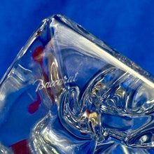 Load image into Gallery viewer, Exquisite Majestic BACCARAT Figurine AMERICAN Art Crystal Eagle, Hawk, Falcon