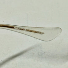 Load image into Gallery viewer, Vintage Ray-Ban ‘P’ Round Metal Polarized Sunglasses w/ Orig. Case Made in Italy