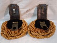 Load image into Gallery viewer, World War I (WWI) US Navy Officer's Bicorn Hat and Epauletts In Original Case