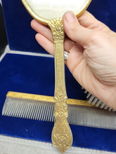 Load image into Gallery viewer, Vtg Matson 1930s Gold Tone Daisy 3-D Vanity Set Hand Mirror Brush Comb Rare Read