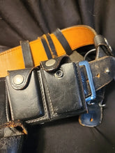 Load image into Gallery viewer, Police Safety Speed Holster W/ Gunbelt Smith & Wesson Size 31A