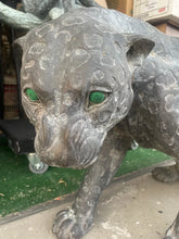 Load image into Gallery viewer, Large Life Size majestic metal Cheetah Statue 41”