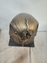 Load image into Gallery viewer, Vintage Austin Productions 1977 Egyptian King Tut Pharaoh Bust Sculpture