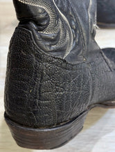 Load image into Gallery viewer, Vintage Tony Lama Black Bull Neck Western Cowboy Rare Boots Size 8
