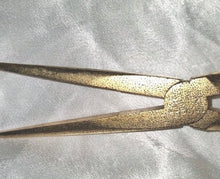 Load image into Gallery viewer, Mac Tools. SP 1995. 24K Gold-Plated Limited edition. 2 Piece Pliers Set.
