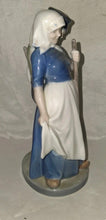 Load image into Gallery viewer, Royal Copenhagen Denmark Porcelain Figurine 1306 Dutch Couple Farmer &amp; Milkmaid
