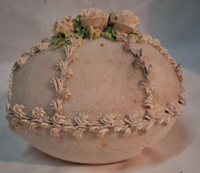 Load image into Gallery viewer, Vintage Sugar Egg Easter Diorama Panorama Egg Bunny Cottage Roses Handmade
