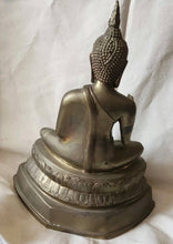 Load image into Gallery viewer, Vintage brass bronze finish seated Laos Thai Buddha Statue lotus pose
