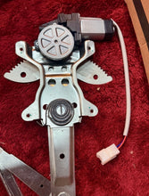 Load image into Gallery viewer, E2- Brock 6552-1783R Front Right Power Window Regulator Motor 04-06 Scion xB New
