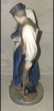 Load image into Gallery viewer, Royal Copenhagen Denmark Porcelain Figurine 1306 Dutch Couple Farmer &amp; Milkmaid
