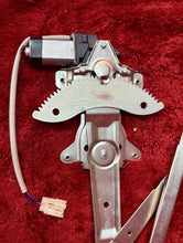Load image into Gallery viewer, E2- Brock 6552-1783R Front Right Power Window Regulator Motor 04-06 Scion xB New
