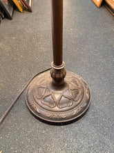 Load image into Gallery viewer, Beautiful vintage unique, Tiffany style floral floor lamp
