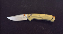 Load image into Gallery viewer, Benchmade 15534 Mini Taggedout Folding Blade Knife CPM-S45VN OD Green G10 Handle

