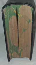 Load image into Gallery viewer, The New Family Doctor (Spanish Edition) El Nuevo Médico de la Familia 1925
