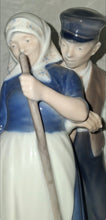 Load image into Gallery viewer, Royal Copenhagen Denmark Porcelain Figurine 1306 Dutch Couple Farmer &amp; Milkmaid
