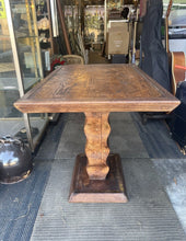 Load image into Gallery viewer, Vintage Karpen Furniture Unique Rectangular Table Side Table 28“ X 18“
