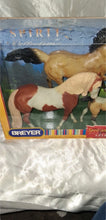 Load image into Gallery viewer, Breyer Spirit Kiger Mustang Family Action Set #751104 2002 NIB DreamWorks Horses

