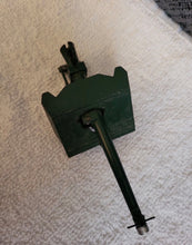 Load image into Gallery viewer, 1:32 Britain's # 9720 WWII British B.A.T. Gun - painted metal - model
