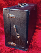 Load image into Gallery viewer, Columbia Viva-Tonal Model-163 Antique Portable Record Player 1928

