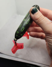Load image into Gallery viewer, Vtg Pair Of HEDDON LUCKY 13 FROG PLASTIC FISHING LURE
